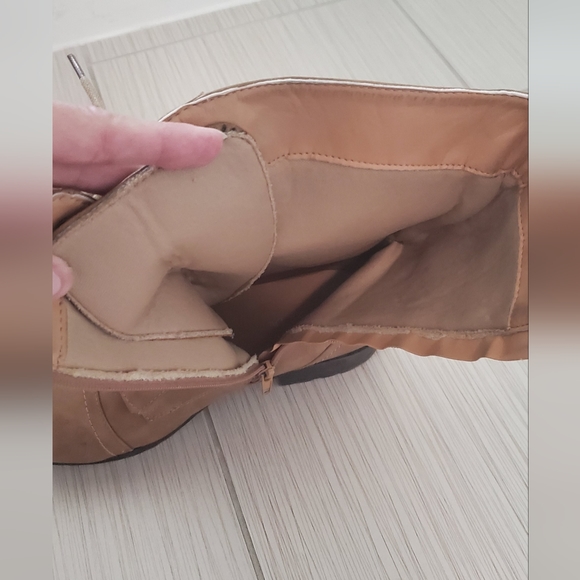 Tan Lace Up Boot - Picture 6 of 8